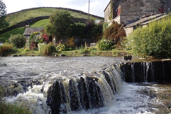 Private Tour - Yorkshire Dales Day Trip from York - Pateley Bridge sweet-shop break: 20 minutes of old-fashioned fun
