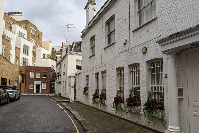 Private transfer from Heathrow to your London Hotel - Live Flight Tracking: The Real Benefit When Your Plane Runs Late