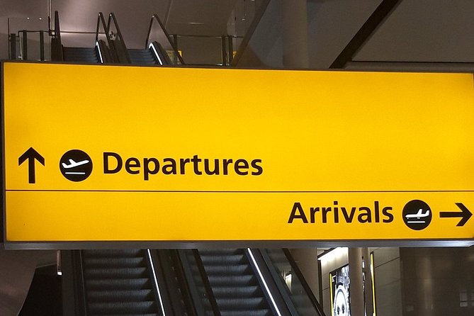 Private Transfer: Heathrow Airport to Gatwick Airport Arrival or Departure Transfer - What Makes the Meet and Greet Feel Low Stress