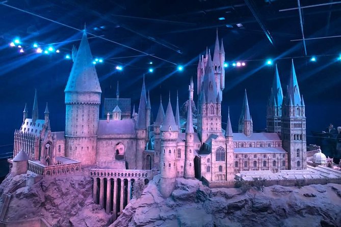 Private Transfers between London & Harry Potter Warner Studio - Who should book this transfer