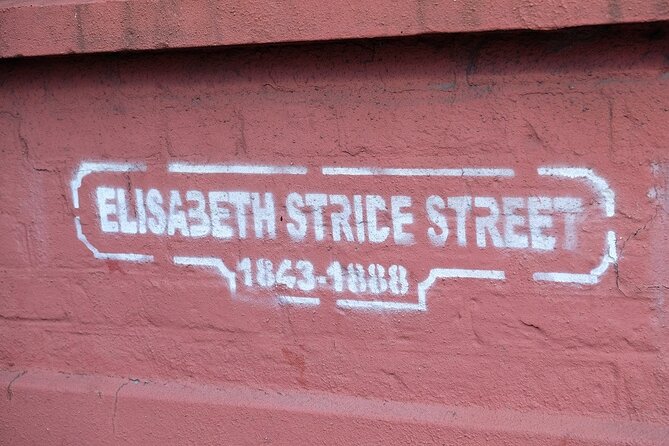 Private Walking Tour: Jack The Ripper and East End - Spitalfields Market: from 1888 fear to today’s scene