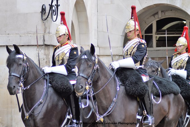 Private Walking Tour of Royal London with Changing of the Guard - Admiralty Arch and the first Buckingham Palace glimpse