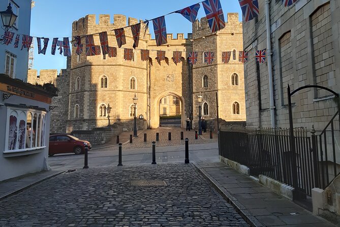 Private Walking Tour with Accredited Expert Guide Windsor Castle - What Makes This Small-Group Format Actually Work