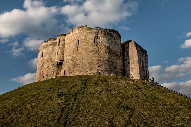 Private York Self-Guided Tour - High Petergate, Petergate House, and Bootham Bar: walking the city’s timeline