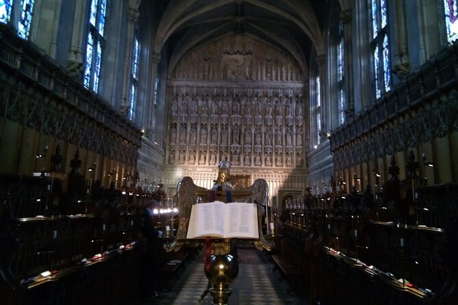 Prospective Oxford Students Entry Advice- Private Group tour - Magdalen College and the tricky question of inside fees