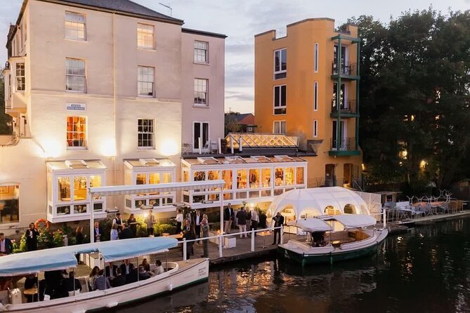 River Cruise with Three Course Riverside Restaurant Dining - Your river ride on the Thames (Isis): the scenery you only get from the water