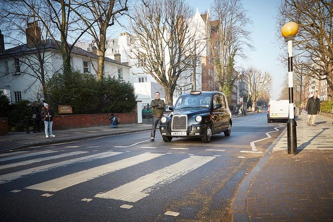 Rock Cab Tours presents Music Legends Private Taxi Tour of London - Music Legends by private taxi: how it feels in real life