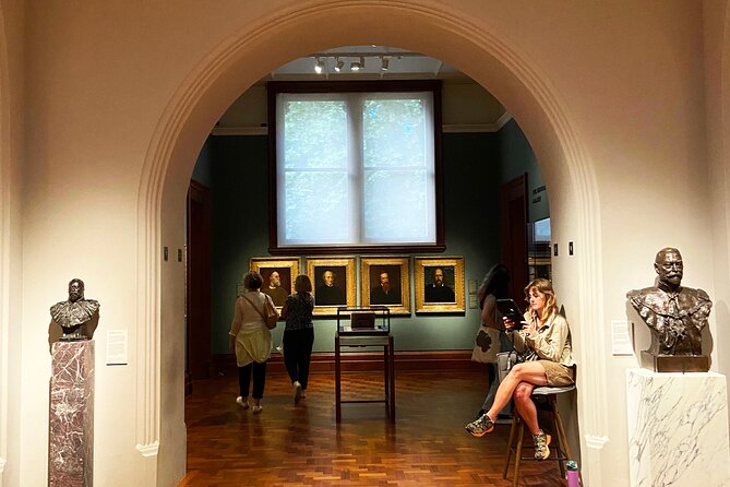 Rogues and Rebels Private Tour in National Portrait Gallery - National Portrait Gallery: What You Actually Get to See