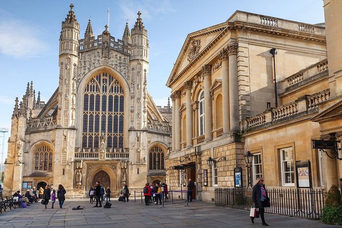 Roman Baths and Bath City Walking Tour - Inside the Roman Baths: Great Bath, Hot Springs, and Minerva’s Head