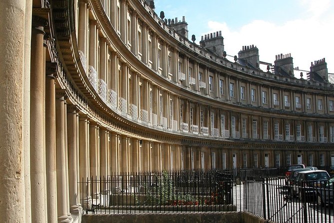 Roman Baths and Bath City Walking Tour - Guide Style in a Small Group (Max 15) and How to Get More from It