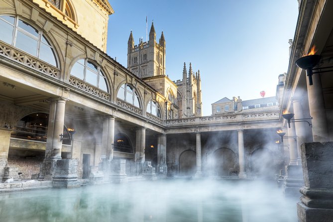 Roman Baths Entry and Walking Tour with Blue Badge Tour Guide - Your guided walk: the route and what to look for