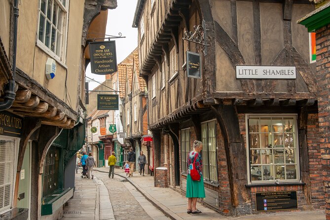 Romans, Vikings and Medieval York: An Audio Tour - Abbey ruins, merchant halls, and Bootham Bar: power and trade on your route