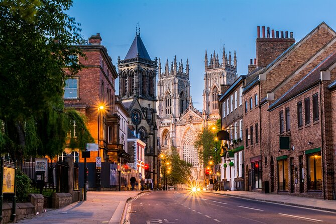 Romans, Vikings and Medieval York: An Audio Tour - Treasurer’s House ghost story and Stonegate at walking speed