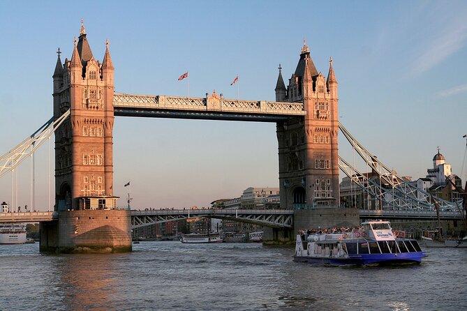 Royal London Guided Sightseeing Tour and Thames River Cruise - Who should book this tour, and who should rethink it
