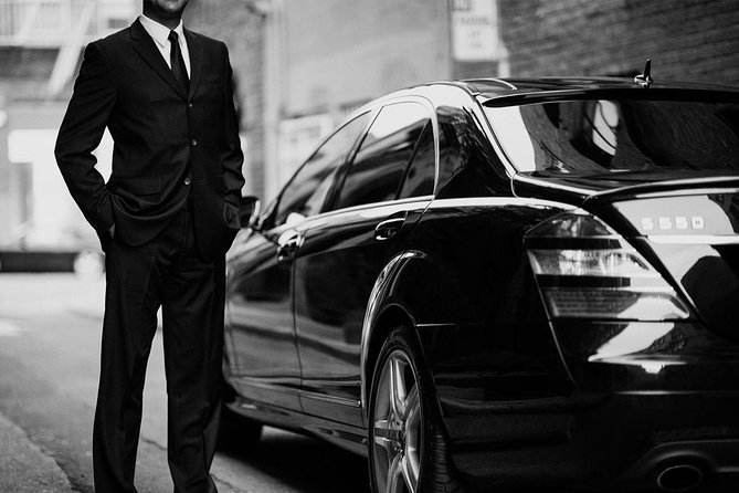 Royal Windsor Cotswold & Shakespeare Country in Executive Vehicle Private Tour - Driver support that can make this feel custom