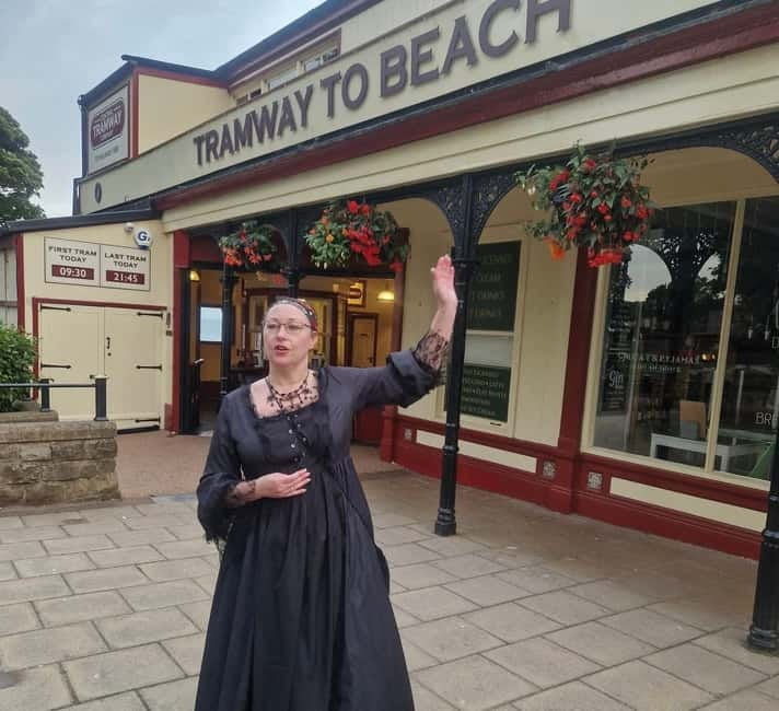 Scarborough: Dark Tales Walking Tour - Bar Street, The Castle Area, Quay Street, and the Lighthouse