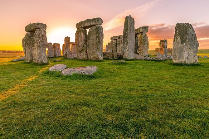 Secrets of Stonehenge Private Half-Day Tour from Bath - Two Hours to Explore Stonehenge, Not Just Photograph It