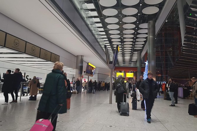 Shared Shuttle Service from Gatwick to your Hotel in London - What Shared Shuttle Timing Really Means on the Road