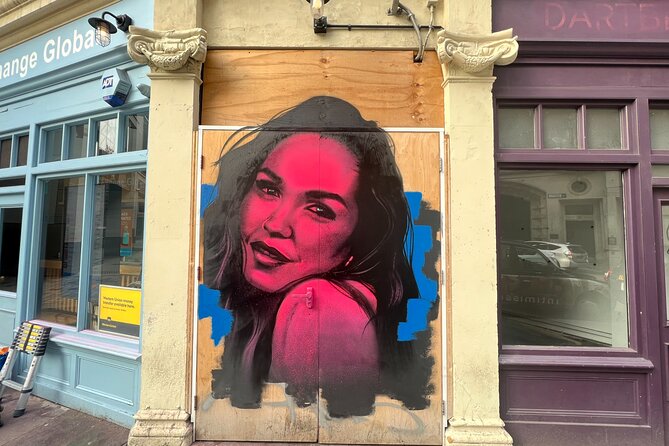 Shoreditch Street Art and Graffiti Tour (Private Group Booking) - King John Court: the largest mural in London and why courts matter
