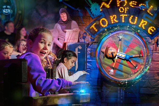 Shrek's Adventure! London Entrance Ticket - The 4D DreamWorks bus with Donkey: the headliner moment