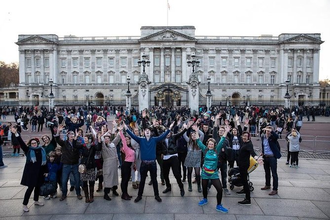 Silent Disco Walking Tours West End Boogie Shoes - Guides on the move, and why the energy matters
