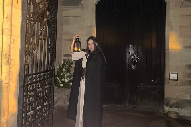 Skipton Ghost Walking Tour - Stop 3, The Castle Inn, spirits with a side of humor