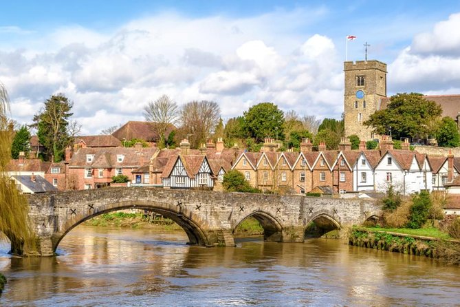 Small Group Canterbury, Dover Castle, Cliffs & Villages Day Tour - Chilham Village: A Traditional Kent Square With Tea, Pub, and a Quiet Stroll