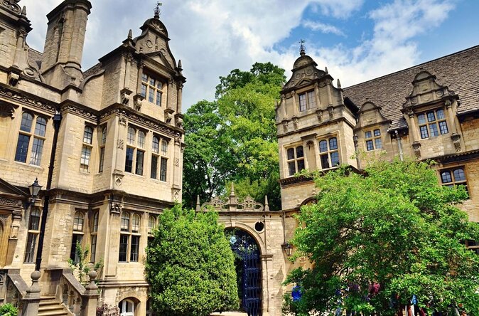 Small Group Cotswolds Villages, Stratford and Oxford Day Tour from London - Key things that make this day tour work
