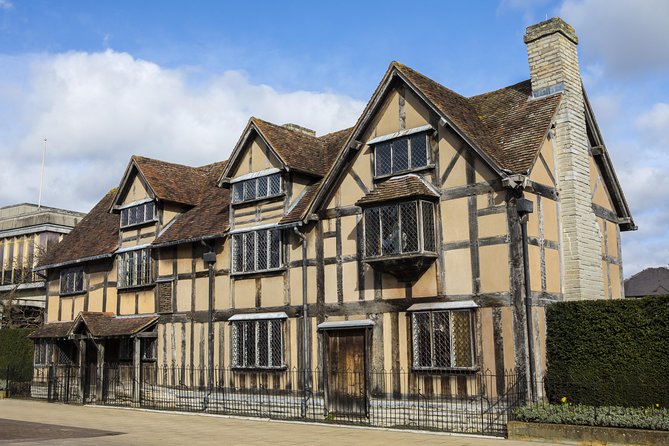 Small Group Cotswolds Villages, Stratford and Oxford Day Tour from London - Timing reality: when it gets dark before you finish