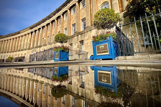 Small Group smartphone Bath Walking Tour around Bath - Who should book this walk, and who might not love it