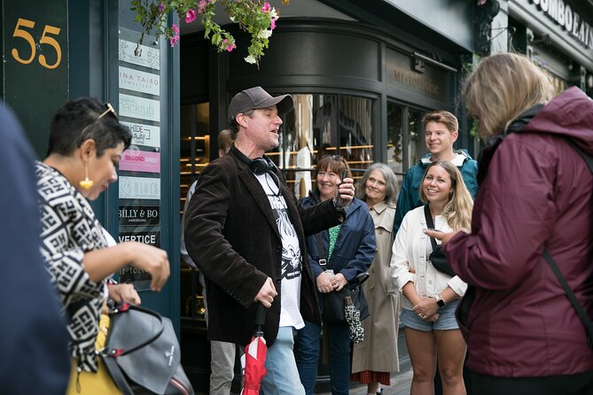 Soho Music & Historic Pubs Tour - Soho in 2 hours 30 minutes: what the walk feels like