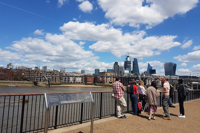 South Bank (London Bridge) Walking Tour & Enter The Tower of London - Borough Market and the “daily London” stop you will remember