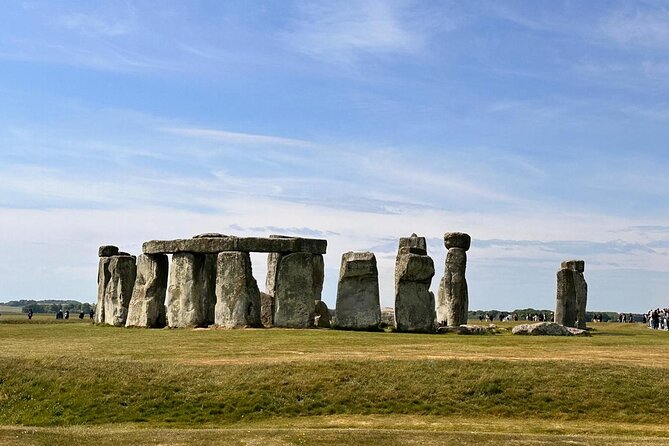 Southampton Port to London Via Stonehenge | Private Transfer - The Stonehenge 75-minute stop: enough time if you plan your priorities