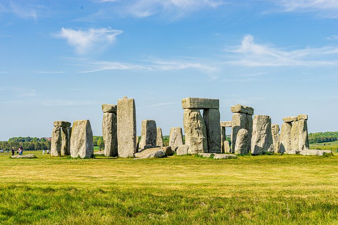 Southampton Port to London via Stonehenge Private Transportation - Should you book this Southampton to London via Stonehenge transfer?