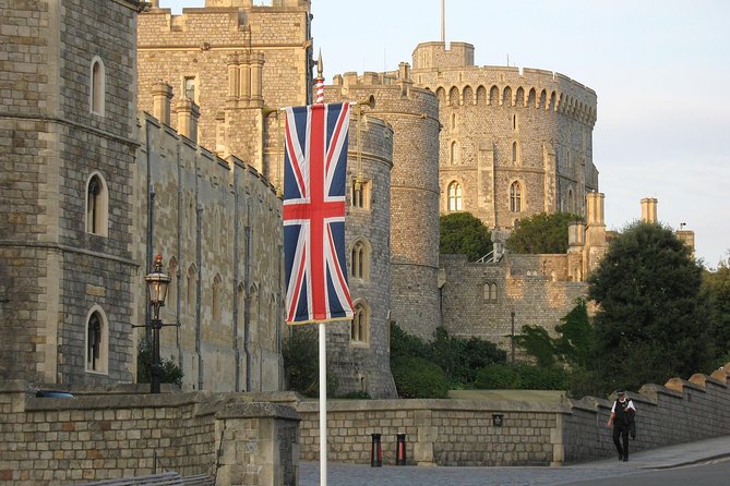Southampton: Post-Cruise Tour to London via Salisbury, Stonehenge and Windsor - Windsor Castle: a royal palace visit paced by audio, with closure awareness