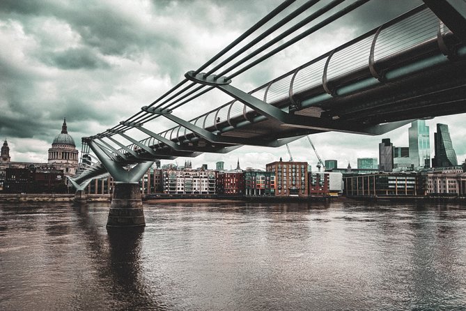 Southbank Immersive Self-Guided Audio Walking Tour - Stop 2: Tate Modern and the Millennium Bridge Crossing