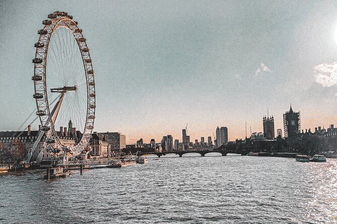 Southbank Immersive Self-Guided Audio Walking Tour - Stop 3: Blackfriars Bridge and Learning Its Dark Past