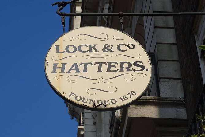St James' & Mayfair - Private Tour of London's Royal & Aristocratic Villages - Shepherd Market to Green Park: from aristocrat entertainment to royal space