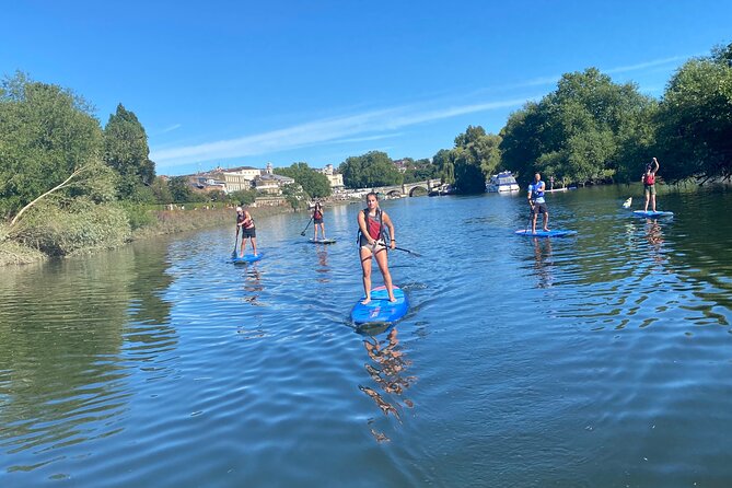 Stand up Paddleboarding on the beautiful Thames at Richmond - Safety briefing and land training near Richmond Bridge (15 to 20 minutes)