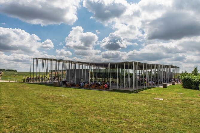 Stonehenge and Salisbury Cathedral Private Tour from Southampton - Stonehenge in 90 minutes: crowds, lines, and the right mindset