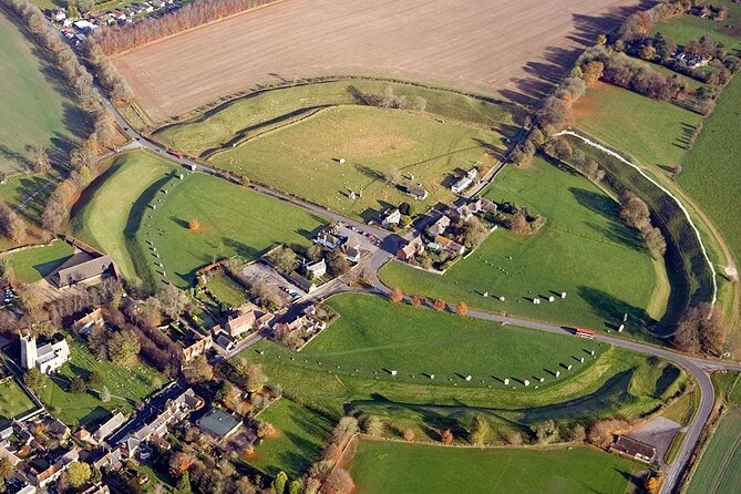 Stonehenge and The Stone Circles of Avebury Day Trip from London - Comfort and packing for a full day of ancient stone plus real weather