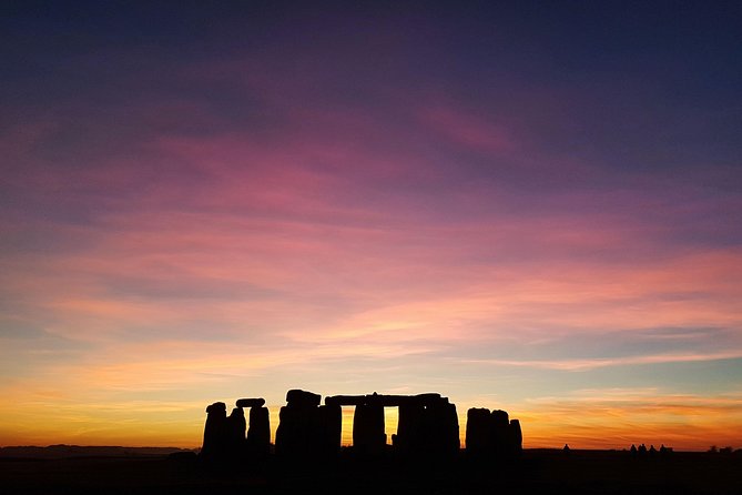 Stonehenge Half-Day Tour from London with Admission - Audio tour strategy: download now, because Wi-Fi can be spotty