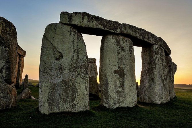 Stonehenge Half-Day Tour from London with Admission - The theories you can spot without needing a lecturer