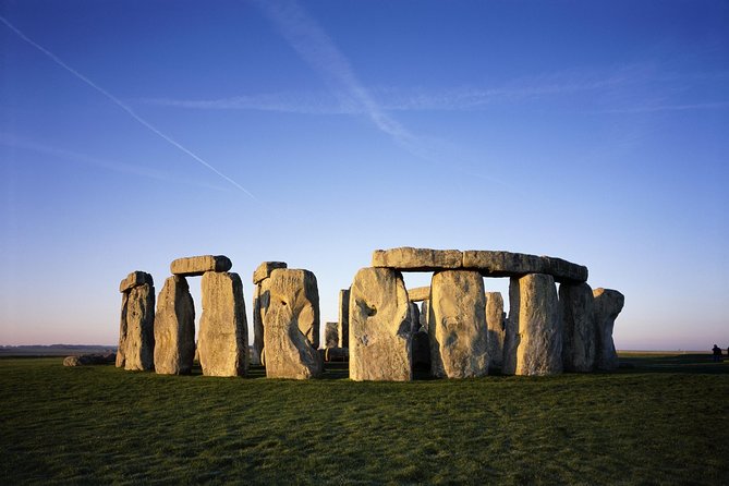 Stonehenge Half Day Tour with Entry and Extra Time - Getting from the visitor area to the stones, without losing time