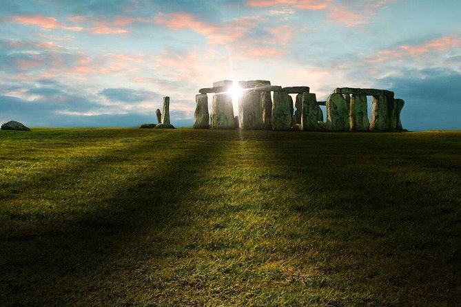 Stonehenge Inner Circle Private Tour from London with Bath Visit - The George Inn break, and how to plan your meal