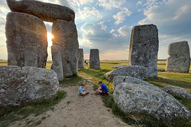 Stonehenge Inner Circle Private Tour from London with Bath Visit - Touring Bath by coach: what the day feels like in real time