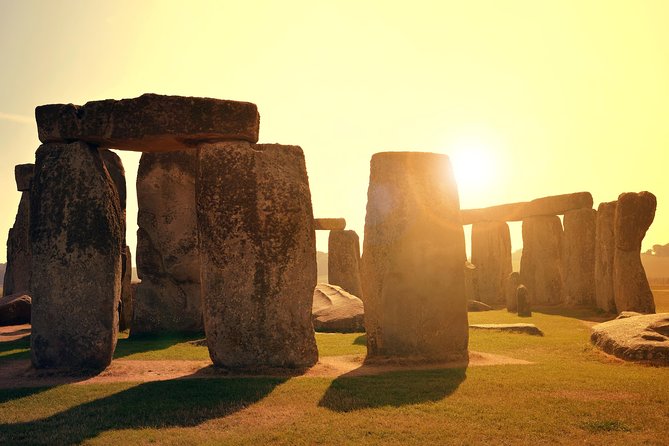 Stonehenge Morning Half-Day Tour from London Including Admission - The drive to Wiltshire: comfort plus a quick reset