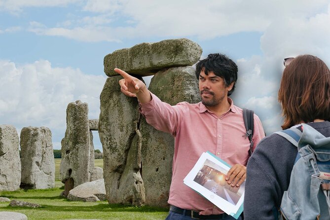 'Stonehenge & Secret England' from Bath for 2-8 curious adventurers - The 9-seater ride, pickup options, and how the day stays easy