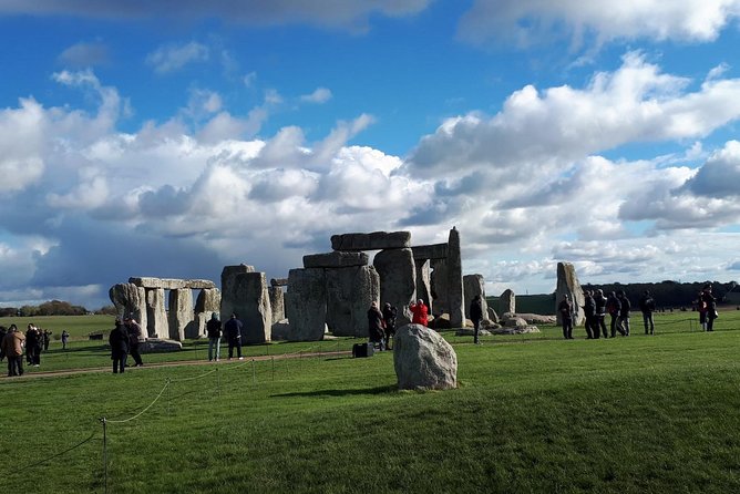 Stonehenge Shuttle Bus from London with Optional Fish & Chips - London to Stonehenge by coach: why this beats DIY stress