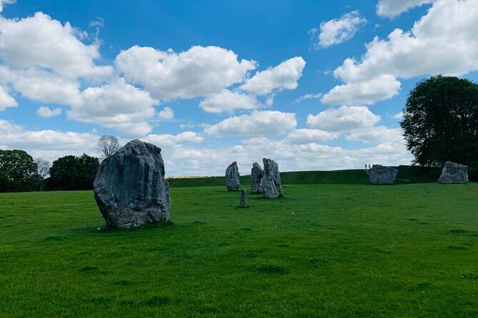 Stonehenge Special Access Guided Evening Tour from London - West Kennet Long Barrow and Silbury Hill: the walk you should plan for